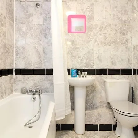 One Bedroom City Centre Apartment - Flat 3 Саутгемптон Экстерьер фото