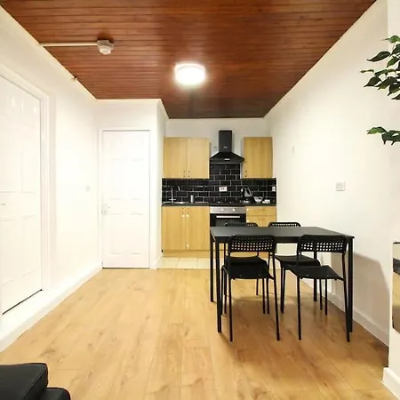One Bedroom City Centre Apartment - Flat 3 Саутгемптон Экстерьер фото