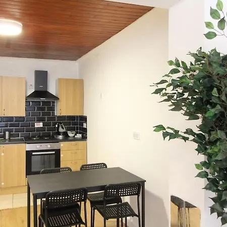 One Bedroom City Centre Apartment - Flat 3 Саутгемптон Экстерьер фото