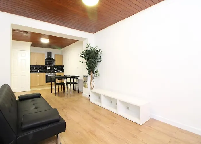 One Bedroom City Centre Apartment - Flat 3