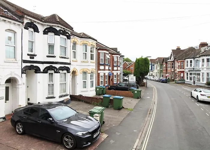 One Bedroom City Centre Apartment - Flat 3